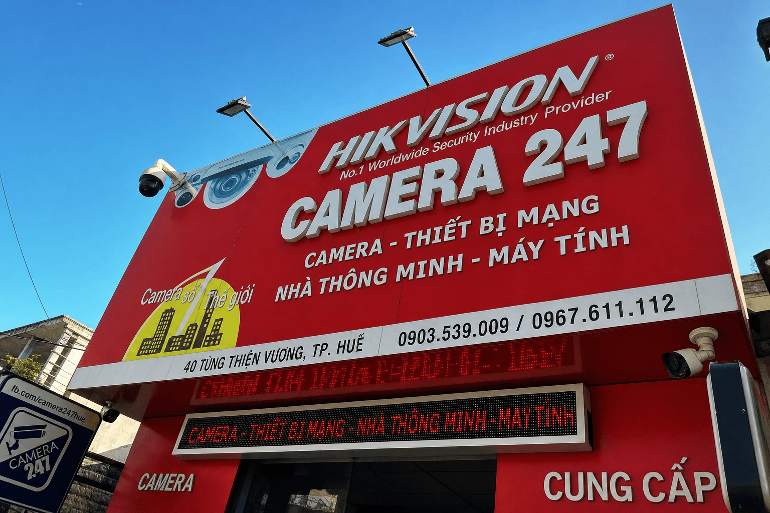 Bảng hiệu showroom Camera 247 Huế tại 40 Tùng Thiện Vương